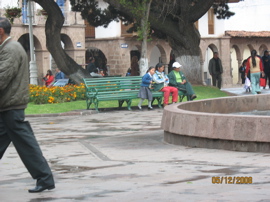 990203740_012