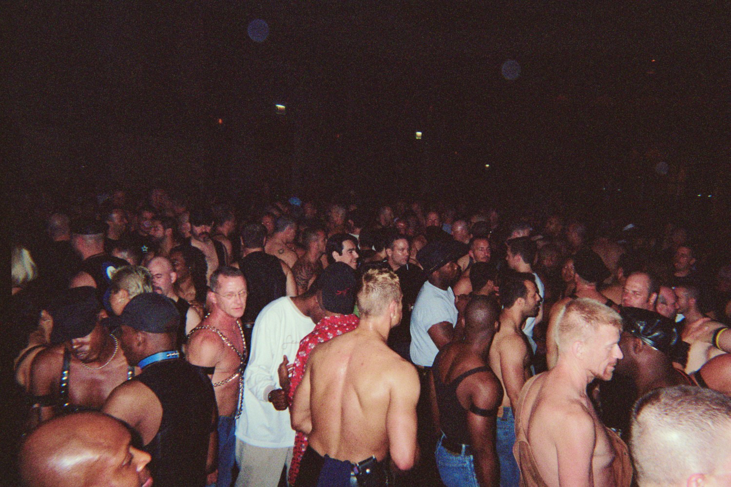 onyx crowd
