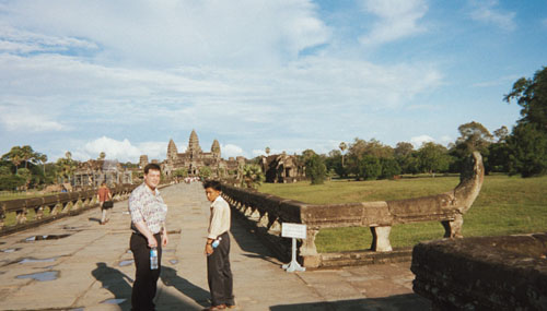 angkarwat.aaron.mony2