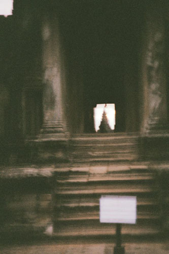 angkarwat.dawn.doorway