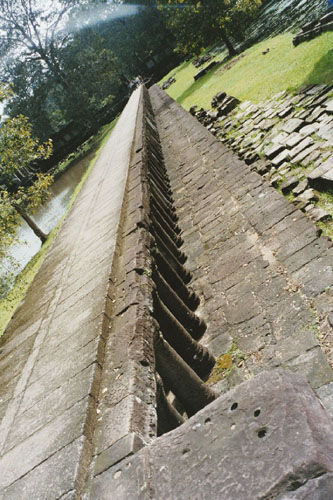 baphuon.walkway2