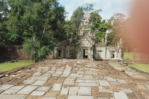 royal.enclosure