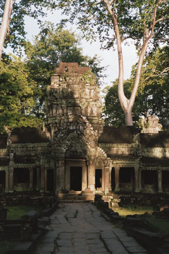 taprohm.entrance