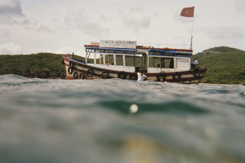 boat.water2
