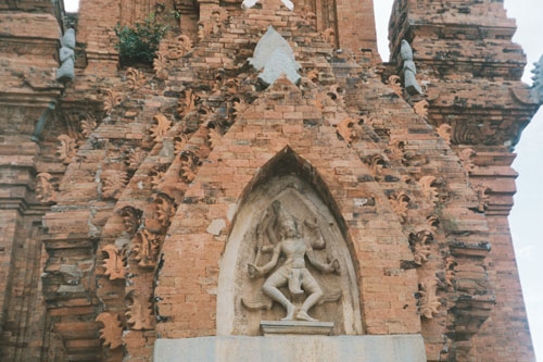 cham.towers.detail