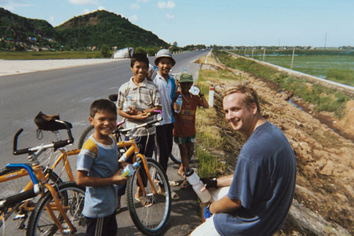 hai.van.kids.bike.break