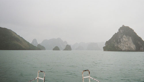 halongbay.fromboat3