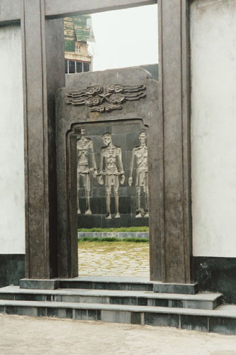 hanoi.hilton.monument