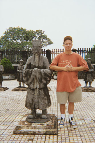 hue.tu.duc.tomb.andrewpose