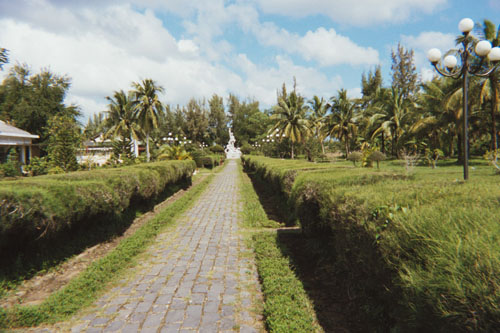 mylai.memorial2
